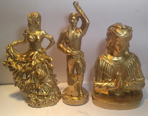 Casal de Ciganos do Ouro + Santa Sara em Busto Kit 3 Imagem