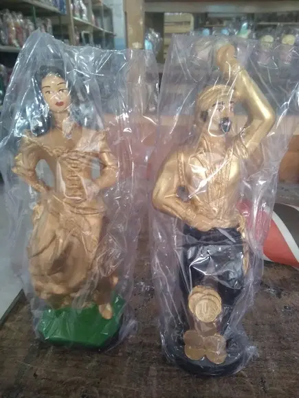 Casal de Ciganos do Ouro Imagem Cigana Paloma Cigano do Ouro