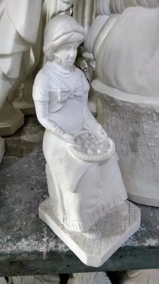 Chica Baiana C/tabuleiro Imagem Preta Velha Peneira Búzios