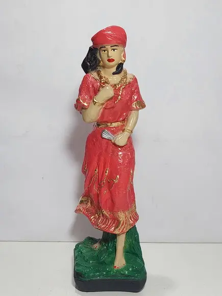 Cigana Carmencita Imagem Carmecita Estatua 32cm