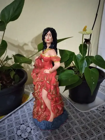 Cigana das Rosas Imagem Cigana do Amor sem Nome C/pedra