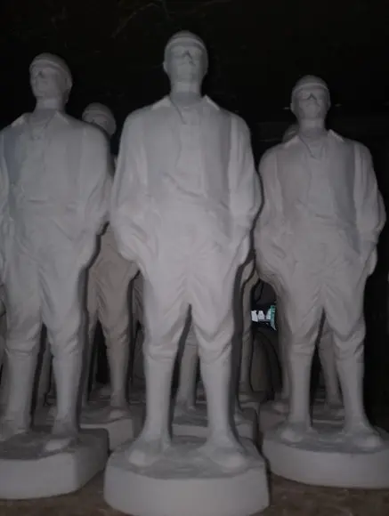 Cigano Ramon Imagem Cigano Carlos Escultura em Gesso Cru