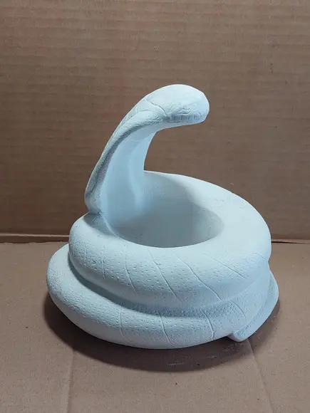 Cobra Naja Imagem Cobra Enrolada Naja Escultura em Gesso Cru