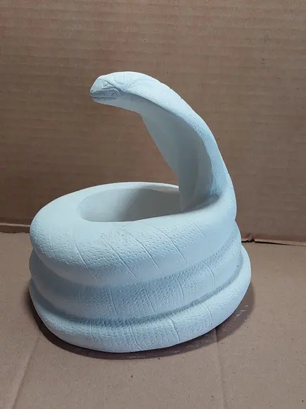 Cobra Naja Imagem Cobra Enrolada Naja Escultura em Gesso Cru