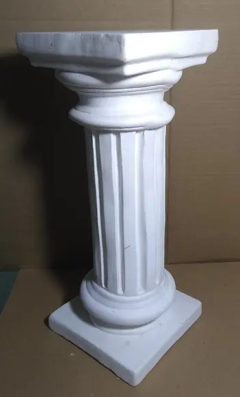 Coluna Romana Reforçada Base Fina 15x15 em Gesso 40cm Altura