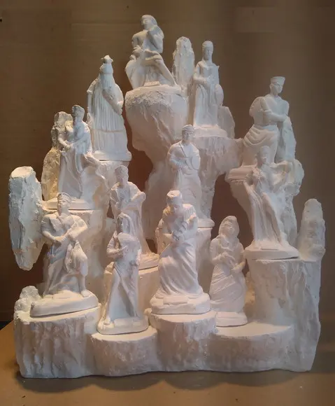 Congá Altar para Orixá com 12 Imagem de Orixás 10cm