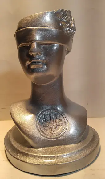 Deusa da Justiça Escultura da Justiça Imagem em Busto
