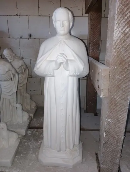 Dom Bosco Imagem Santo Dom São Bosco Escultura c/ 63cm Gesso