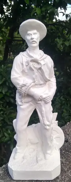 Escultura Boiadeiro em Gesso Cru para Pintar Como Desejar