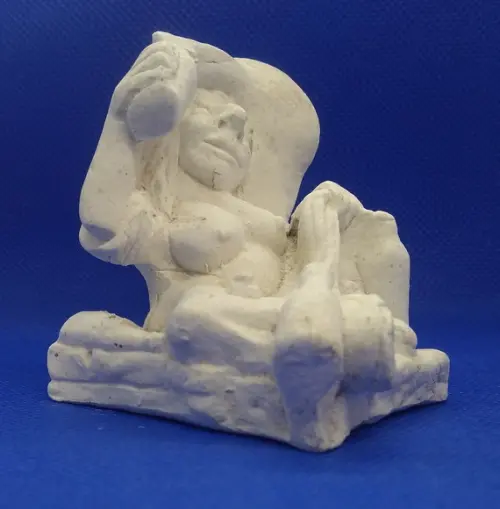 Escultura Bruxa Boemia Imagem para Pintar em Gesso Cru