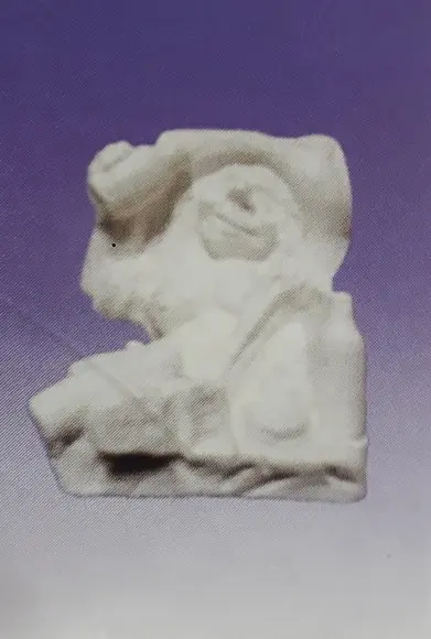 Escultura Bruxa Boemia Imagem para Pintar em Gesso Cru