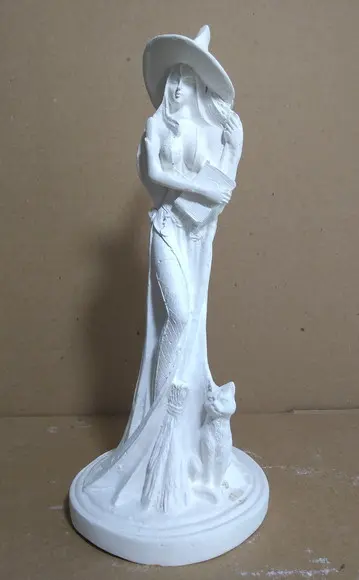 Escultura Bruxa Sabrina Imagem em Gesso Cru para Pintar