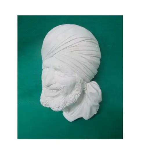 Escultura Busto Pirata Marajá em Gesso Cru para Pintar