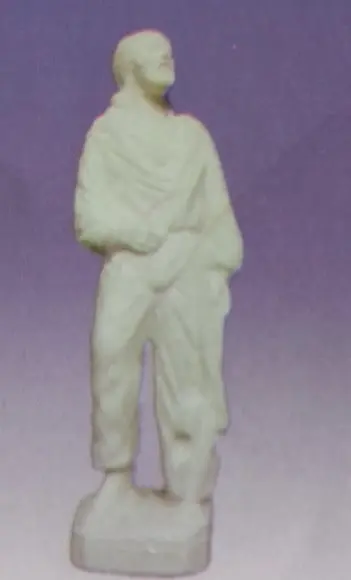 Escultura Cigano com Violino no Pé em Gesso Cru
