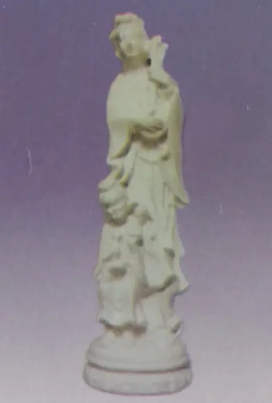 Escultura Chinesa Menino em Gesso Cru para Pintar