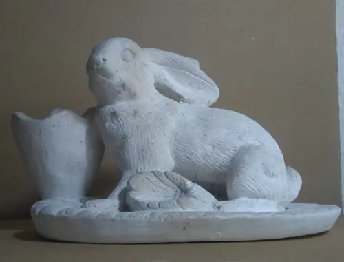 Escultura Coelho Folha Imagem em Gesso Cru para Pintar