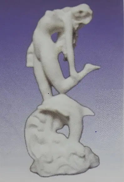 Escultura Deusa dos Golfinhos Imagem em Gesso Cru