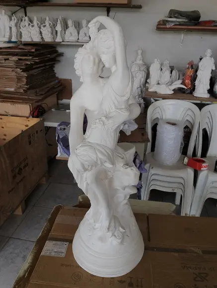 Escultura em Gesso Romeu e Julieta Grande 70cm