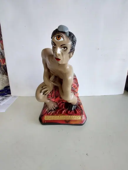 Escultura Exu Mal Olhado Imagem 100% em Gesso Natural