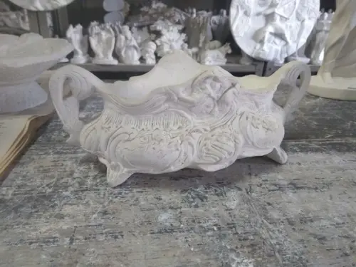 Escultura Floreira Grega Cesta de Mesa Linda com Vão no Meio