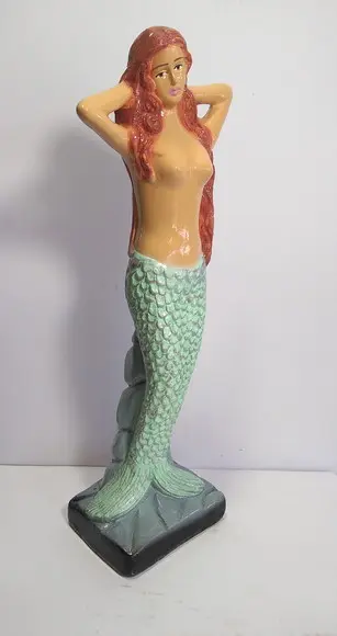 Escultura Mãe D´aguá Imagem 100% em Gesso Puro Linha D´água