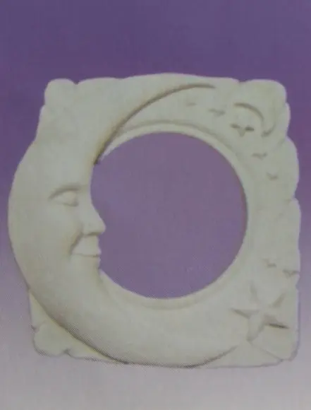 Escultura Moldura Lua de Parede em Gesso para Pintar
