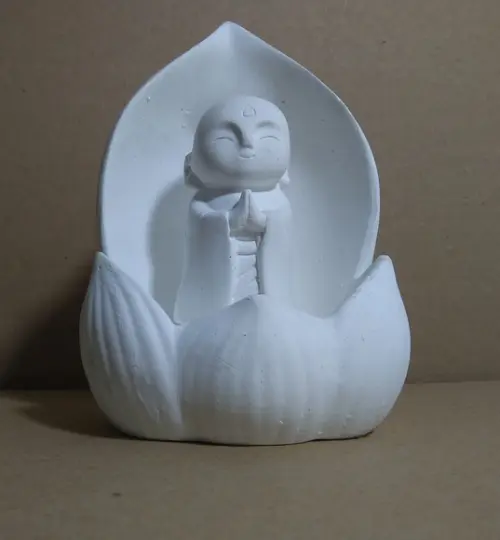 Escultura Monge Gota Imagem Monge Gota Dentro do Pingo