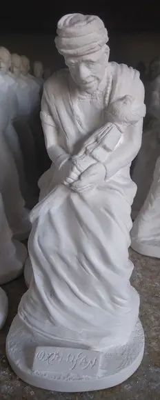 Escultura Oxalufan Orixá do Candomblé Imagem em Gesso