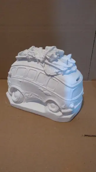 Escultura Perua Kombi Surfista Decoração ou Cofre p/ Moedas