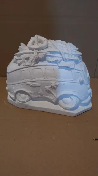 Escultura Perua Kombi Surfista Decoração ou Cofre p/ Moedas