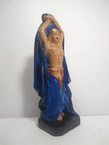 Escultura Pomba Gira da Noite Imagem 100% em Gesso Natural