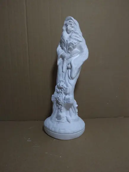 Escultura Pomba Gira Rosa Caveira em Gesso Cru para Pintar