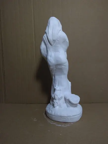 Escultura Pomba Gira Rosa Caveira em Gesso Cru para Pintar