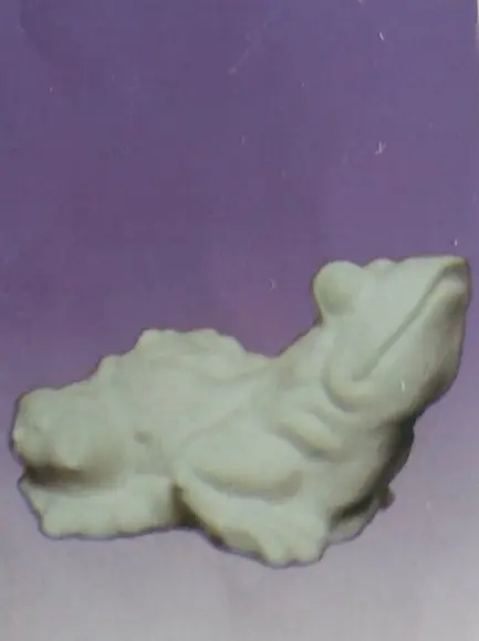 Escultura Sapo Trovoada Imagem em Gesso Cru para Pintar