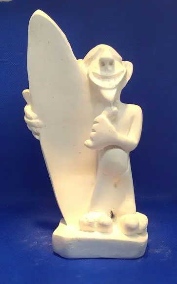 Escultura Surfista Imagem Menino com Prancha de Surfe Gesso