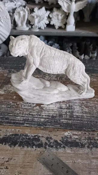Escultura Tigre Bengala em Gesso Cru para Pintar