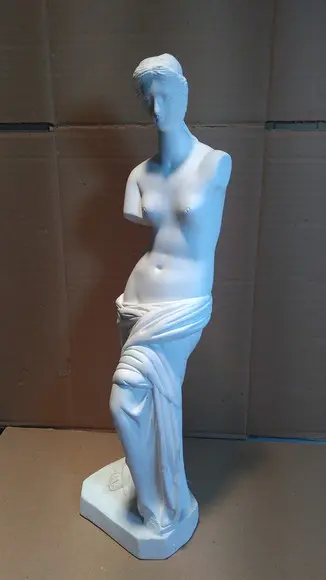 Escultura Vênus de Milo Imagem na os de Milos em Gesso Cru