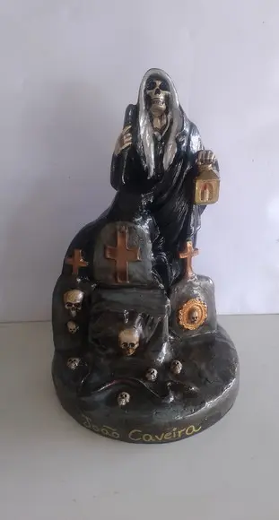 Exu da Morte Imagem Exu João Caveira Cemitério das Almas