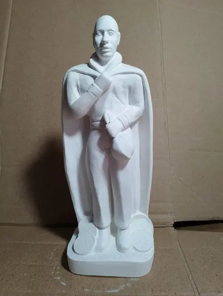 Exu do Ouro Imagem Exu do Ouro Escultura em Gesso Cru