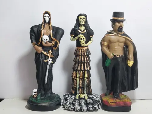 Exu João Caveira + Pomba Gira Dona Tata Caveira +exu Caveira