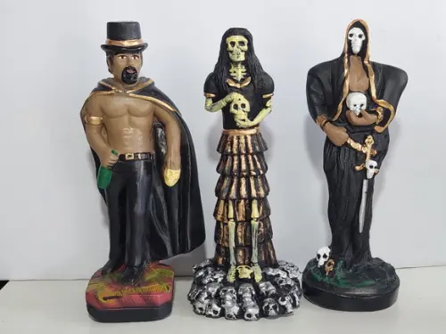 Exu João Caveira + Pomba Gira Dona Tata Caveira +exu Caveira
