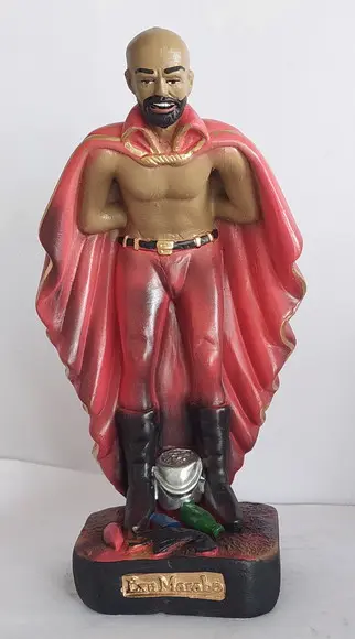 Exu Marabô Imagem do Exu Marabo Escultura com 24cm