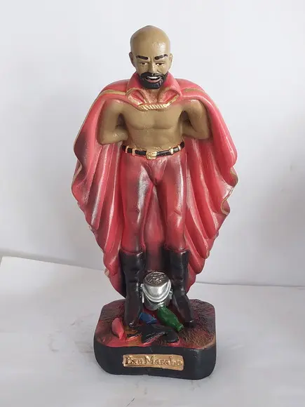 Exu Marabô Imagem do Exu Marabo Escultura com 24cm