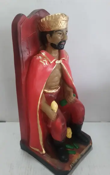 Exu Rei no Trono Imagem Exu Rei Sentado no Trono