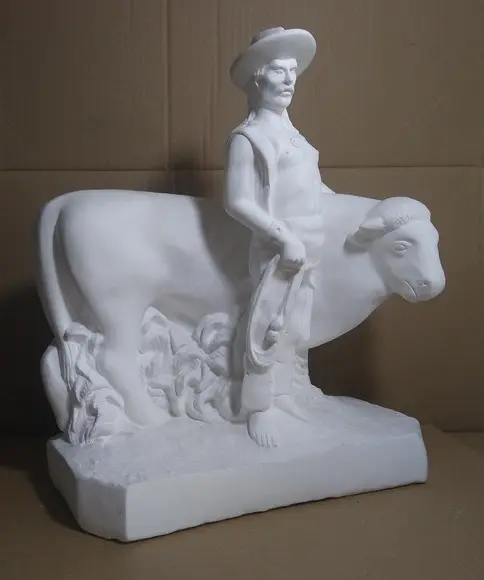 Imagem Boiadeiro com Boi Escultura do Baiano Boiadeiro C/boi