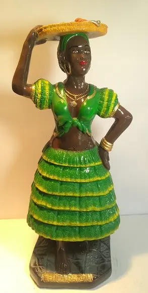 Imagem Chica Baiana Escultura Mestra Baiana c/ Tabuleiro