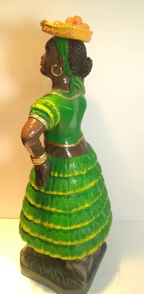 Imagem Chica Baiana Escultura Mestra Baiana c/ Tabuleiro