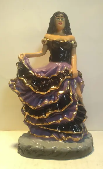 Imagem Cigana do Amor Escultura Cigana 7 Saias das Rosas