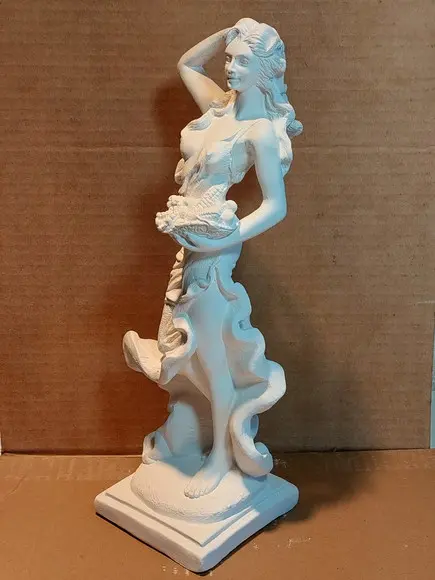 Imagem Cigana Sarita Escultura Cigana sem Nome em Gesso Cru