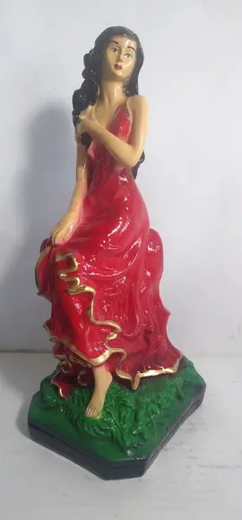 Imagem Cigana Sulamita Escultura da Cigana Pomba Gira
